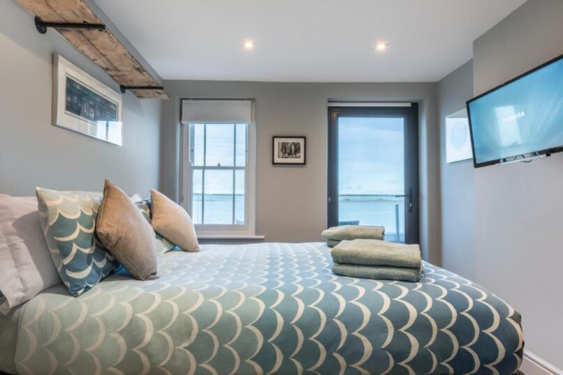 Interior - typical letting room